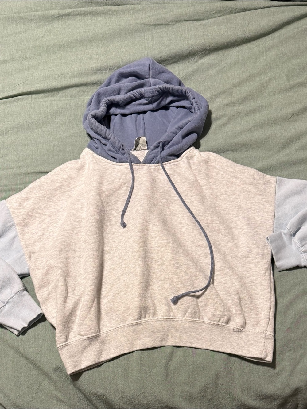 MV Sport Cropped hoodie sweatshirt